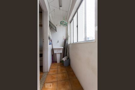 Apartamento à venda com 65m², 2 quartos e 1 vagaÁrea de serviço