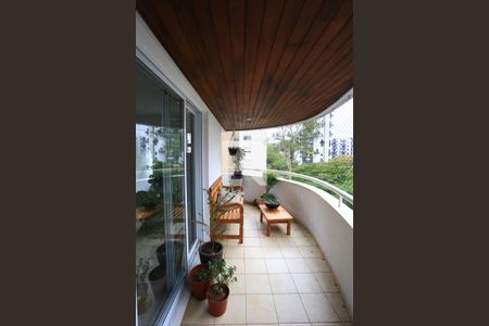 Varanda de apartamento à venda com 3 quartos, 132m² em Vila Andrade, São Paulo