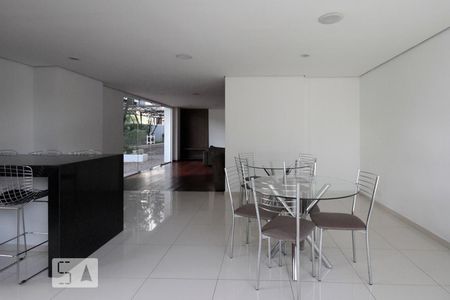 Apartamento à venda com 43m², 1 quarto e 1 vagaSalão de Festas