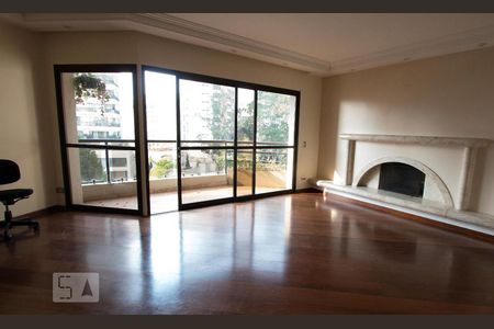 sala de apartamento à venda com 4 quartos, 228m² em Vila Suzana, São Paulo