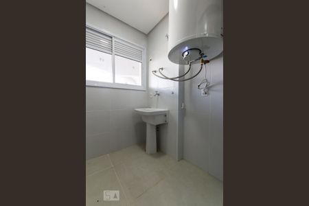 Área de serviço de apartamento para alugar com 1 quarto, 50m² em Empresarial 18 do Forte, Barueri