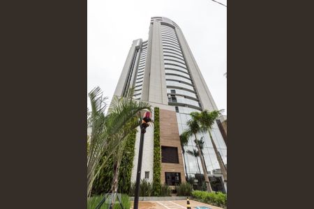 Fachada de apartamento para alugar com 1 quarto, 50m² em Empresarial 18 do Forte, Barueri