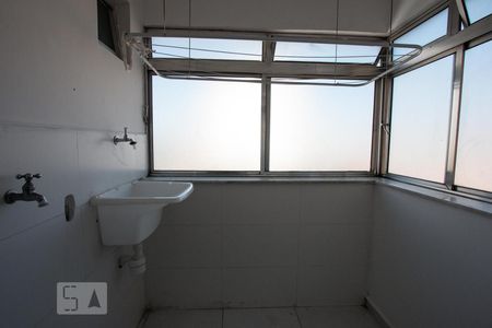 Apartamento à venda com 68m², 2 quartos e 1 vaga Apartamento à venda com 68m², 2 quartos e 1 vagaarea de serviço