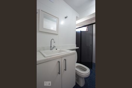 banheiro de apartamento à venda com 2 quartos, 68m² em Vila Gomes, São Paulo