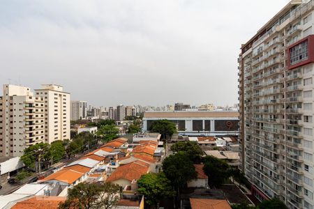 Vista de apartamento para alugar com 3 quartos, 80m² em Indianópolis, São Paulo