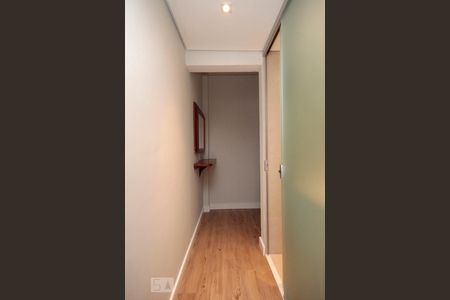 Corredor de kitnet/studio para alugar com 1 quarto, 32m² em Bela Vista, São Paulo