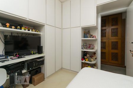 Apartamento à venda com 100m², 3 quartos e 2 vagas Apartamento à venda com 100m², 3 quartos e 2 vagasQuarto 1
