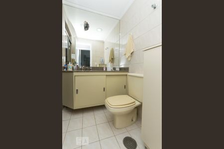 Banheiro de apartamento à venda com 3 quartos, 100m² em Vila Gumercindo, São Paulo