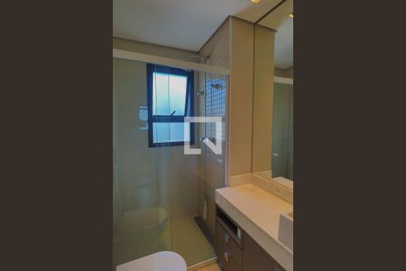 Apartamento para alugar com 70m², 2 quartos e 2 vagas Apartamento para alugar com 70m², 2 quartos e 2 vagasBanheiro da Suíte