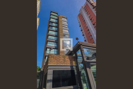 Apartamento para alugar com 70m², 2 quartos e 2 vagas Apartamento para alugar com 70m², 2 quartos e 2 vagasFachada