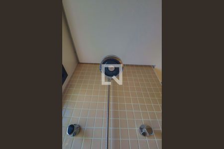 Apartamento para alugar com 70m², 2 quartos e 2 vagas Apartamento para alugar com 70m², 2 quartos e 2 vagasBanheiro da Suíte - chuveiro