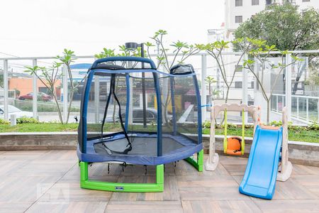 Apartamento para alugar com 82m², 3 quartos e 2 vagas Apartamento para alugar com 82m², 3 quartos e 2 vagasPlayground