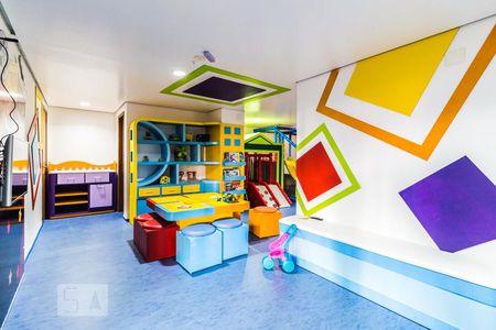 Apartamento para alugar com 65m², 2 quartos e 1 vagaCondomínio