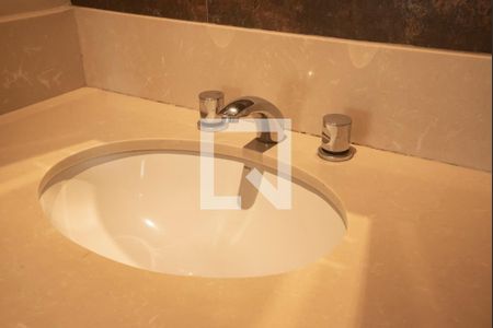 Apartamento à venda com 33m², 1 quarto e 1 vagaBanheiro 