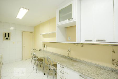 Apartamento à venda com 274m², 3 quartos e 1 vagaCozinha