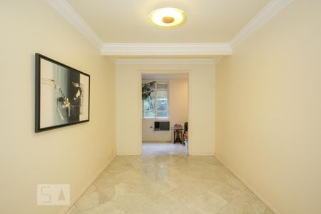 Apartamento à venda com 274m², 3 quartos e 1 vagaSala de Jantar