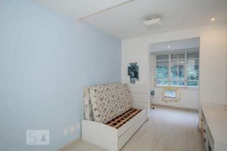 Apartamento à venda com 274m², 3 quartos e 1 vagaQuarto 2