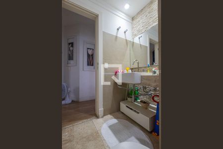 Apartamento para alugar com 204m², 3 quartos e 2 vagasBanheiro