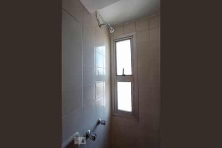 banheiro de apartamento para alugar com 2 quartos, 70m² em Vila Andrade, São Paulo