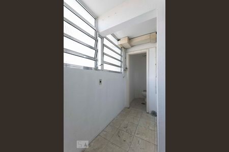 Apartamento para alugar com 77m², 2 quartos e 1 vagaLavanderia