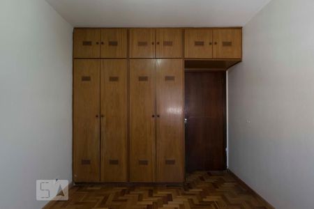 Quarto 2 (Armários) de apartamento para alugar com 2 quartos, 77m² em Liberdade, São Paulo