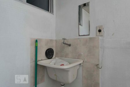 Apartamento para alugar com 77m², 2 quartos e 1 vagaLavanderia (Torneira)