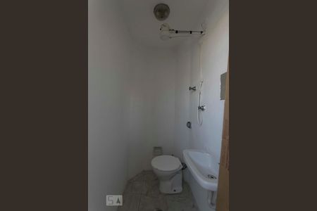 Apartamento para alugar com 77m², 2 quartos e 1 vagaBanheiro de serviço