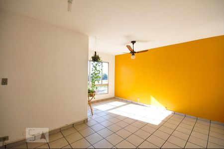 Sala de apartamento à venda com 3 quartos, 70m² em Butantã, São Paulo