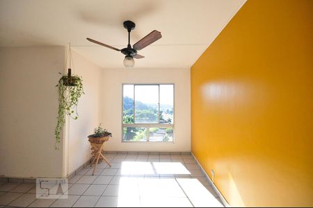 Sala de apartamento à venda com 3 quartos, 70m² em Butantã, São Paulo