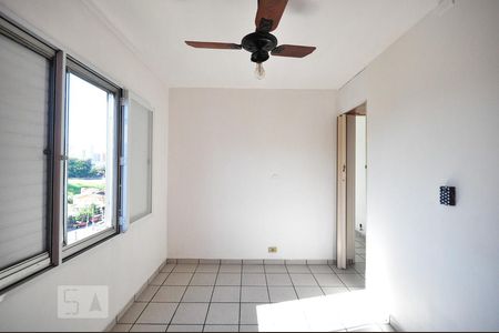 Apartamento à venda com 70m², 3 quartos e 1 vagaQuarto 2