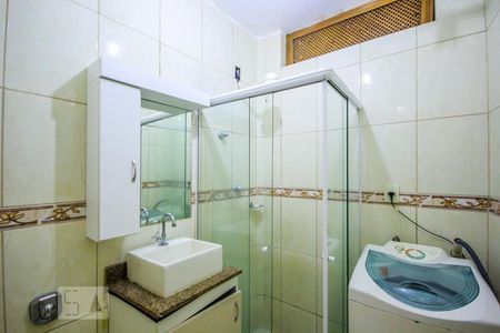 Banheiro de apartamento à venda com 1 quarto, 50m² em Copacabana, Rio de Janeiro