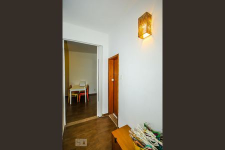 Hall de apartamento à venda com 1 quarto, 50m² em Copacabana, Rio de Janeiro