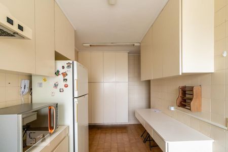 Apartamento à venda com 111m², 3 quartos e 2 vagasCozinha