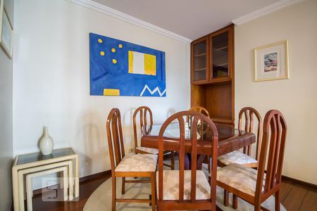 Sala de apartamento à venda com 3 quartos, 111m² em Pinheiros, São Paulo