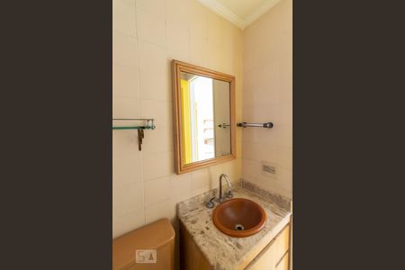 Apartamento à venda com 111m², 3 quartos e 2 vagasBanheiro social