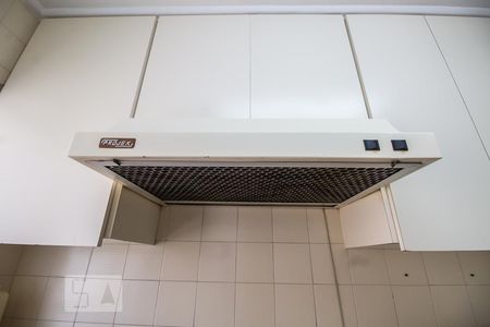 Apartamento à venda com 111m², 3 quartos e 2 vagasCozinha detalhe