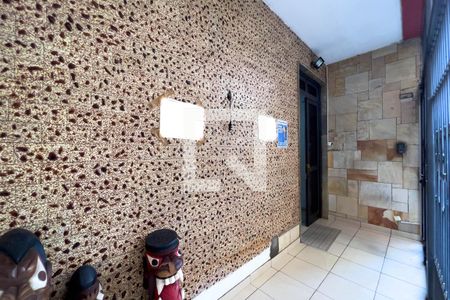 Studio à venda com 42m², 1 quarto e sem vagaEntrada