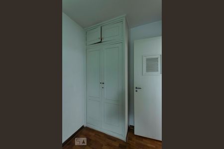 Apartamento à venda com 80m², 2 quartos e 1 vagaQuarto de serviço (Torneira)