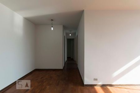 Apartamento à venda com 80m², 2 quartos e 1 vagaSala