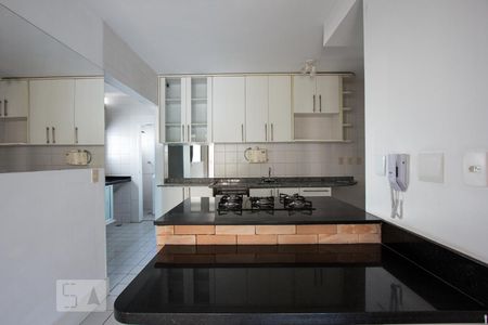 Apartamento para alugar com 105m², 3 quartos e 2 vagas Apartamento para alugar com 105m², 3 quartos e 2 vagascozinha