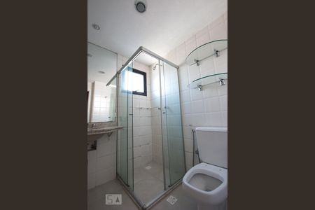 banheiro de apartamento à venda com 3 quartos, 105m² em Real Parque, São Paulo