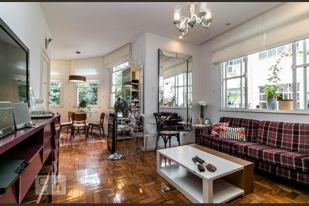 Sala de estar e sala de jantar de apartamento à venda com 2 quartos, 72m² em Humaitá, Rio de Janeiro