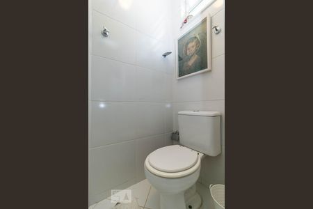 Apartamento à venda com 72m², 2 quartos e sem vagaBanheiro de serviço