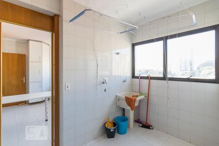 Apartamento à venda com 138m², 3 quartos e 2 vagasÁrea de Serviço