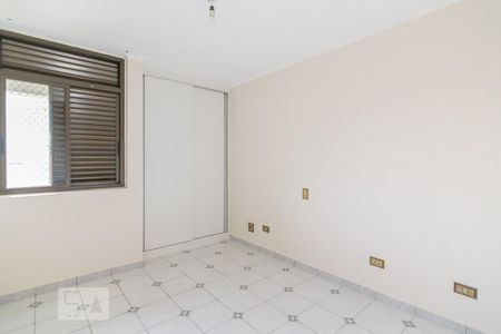Apartamento à venda com 138m², 3 quartos e 2 vagasQuarto 3