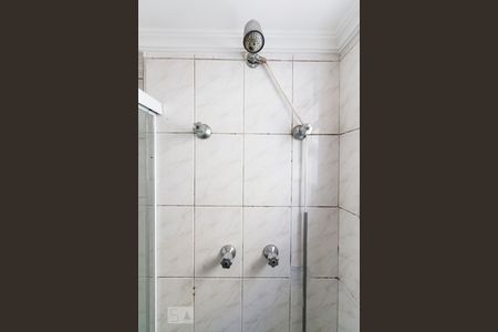 Chuveiro Banheiro suíte  de apartamento para alugar com 2 quartos, 60m² em Chácara Califórnia, São Paulo