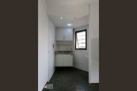 1o. Andar - Cozinha de kitnet/studio à venda com 1 quarto, 62m² em Aclimação, São Paulo