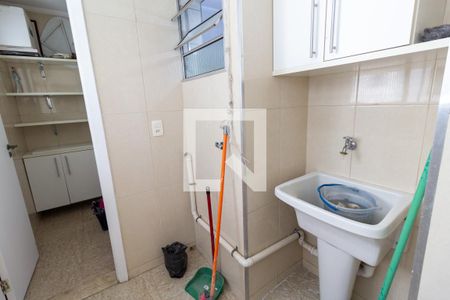 Apartamento à venda com 106m², 3 quartos e 1 vagaÁrea de Serviço