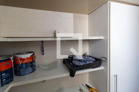 Apartamento à venda com 106m², 3 quartos e 1 vagaÁrea de Serviço - Despensa