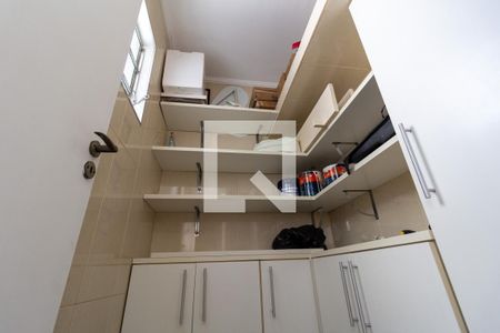 Apartamento à venda com 106m², 3 quartos e 1 vagaÁrea de Serviço - Despensa